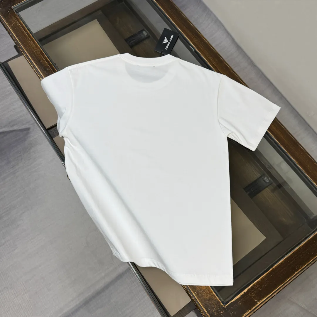 D ARMANI 26SS New Arrival T ， Hot Sale， logo ， ， ， ， ， ， ， ， ，Versatile ， ！ ， ， Breathable， ， ！ ：Black White Sizes：M L XL XXL XXXL（ ！）